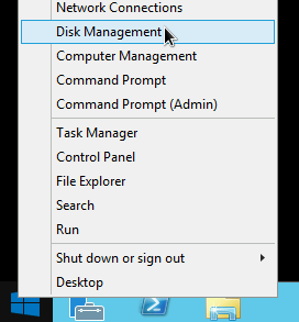 בחירת הכלי 'ניהול דיסקים' של Windows מתוך תפריט הלחיצה הימנית על לחצן ההתחלה של Windows.